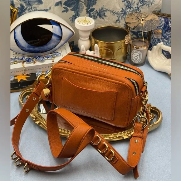 🆕 MARC JACOBS 🧿 NWOT The Softshot 21 Textured Sling Crossbody Bag, Orange - Picture 7 of 13